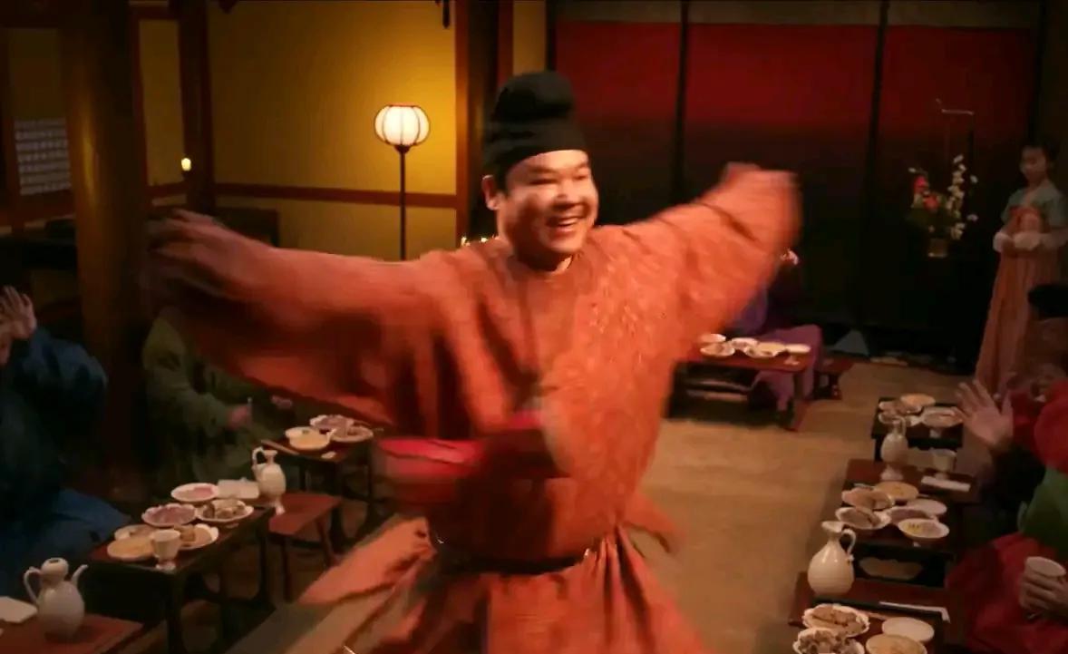 《长安的荔枝》里岳云鹏是一大亮点。大唐竟然还有“陪酒侍郎”这官职？岳云鹏在电视剧