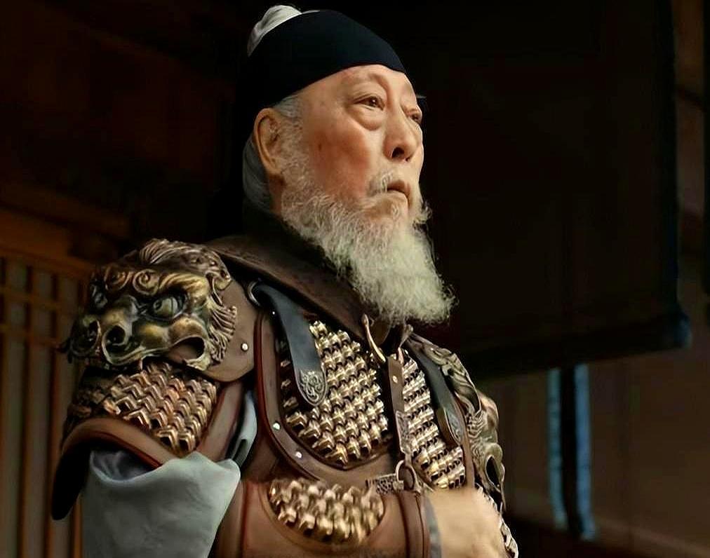 一个国王，竟主动把整个国家送了人。你没看错，央视这次的开年大剧《太平年》，