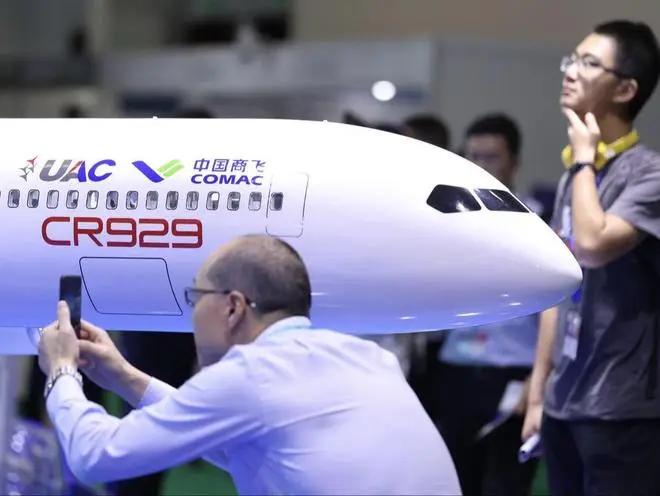 俄罗斯这次连26吨级重型航空发动机都愿意卖给中国了！原因很现实：中国发动机这块短