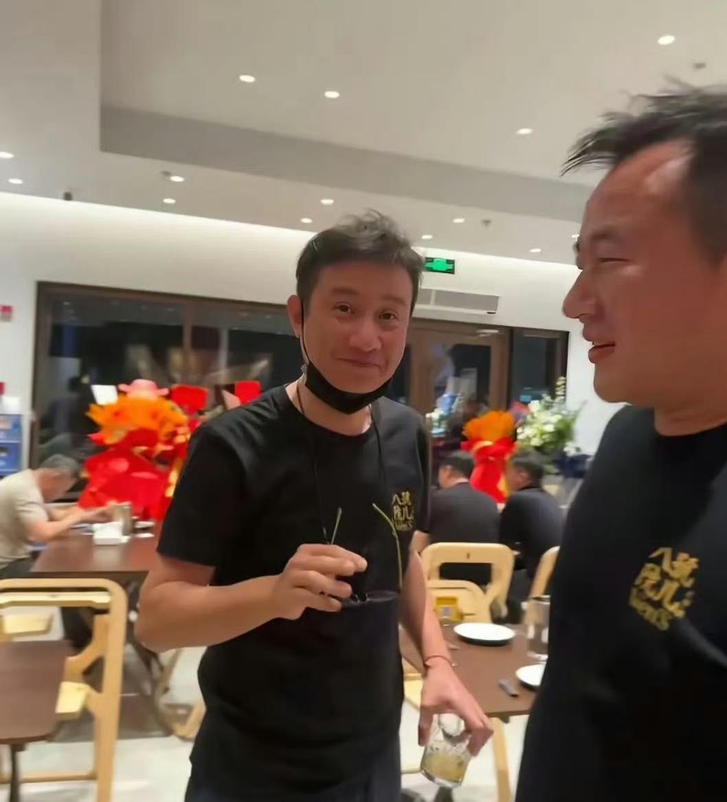 文章，复出无望了。4月9日，文章喜提热搜，不是因为话剧，也不是他的其他作品，而