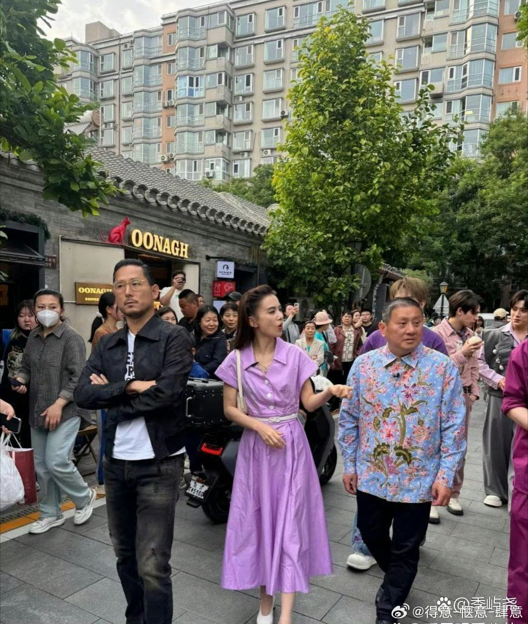 黄圣依‌⁠真‏⁠⁠人⁠‍‏真的⁠超好看，比⁠镜头‎里还‌‏美，颜值⁠‏太‎能﻿打