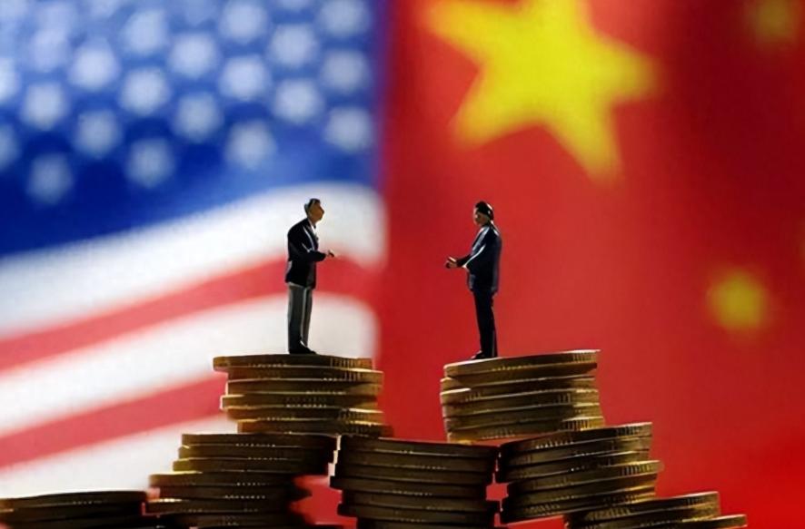 反转了！我们重新缩小了和美国GDP的差距，2020年中国GDP占美超70%达高峰