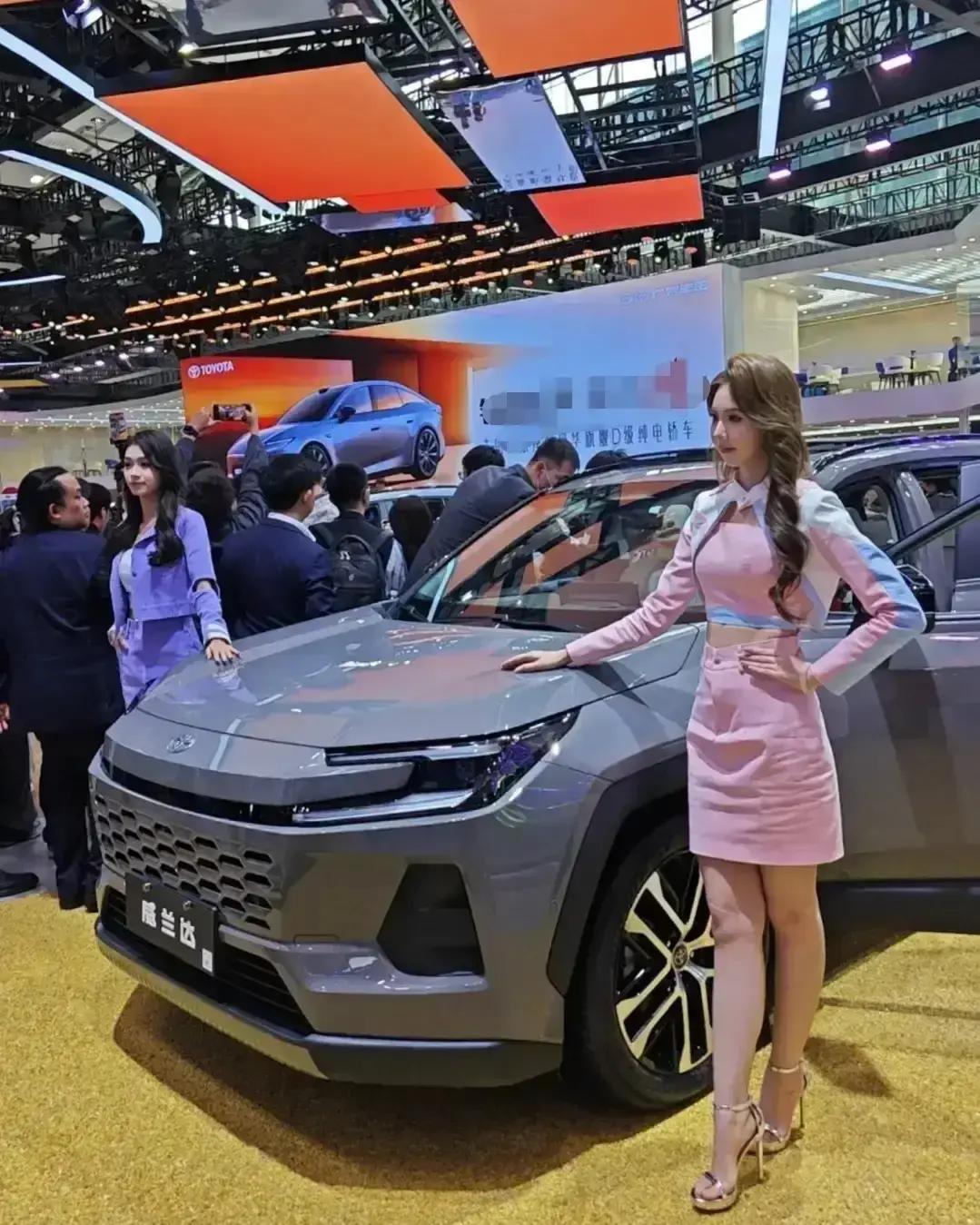 目前这就是赤裸裸的现实，我国汽车市场出现了奇特现象:第一、美系车降价第二、德