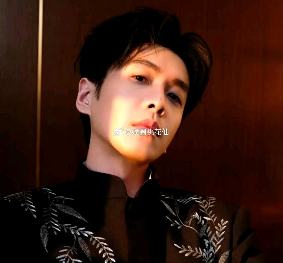 笑不活了！浪姐7阵容刚官宣，最忙的人居然是张若昀家人们谁懂啊！《浪姐7》刚