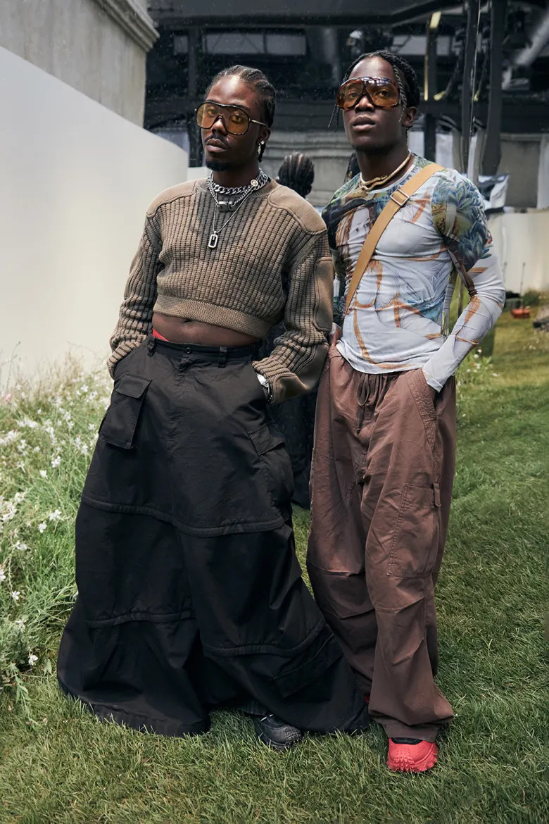 MONCLERSTUDIOASCENTIEVENTROUNDUP球鞋陈