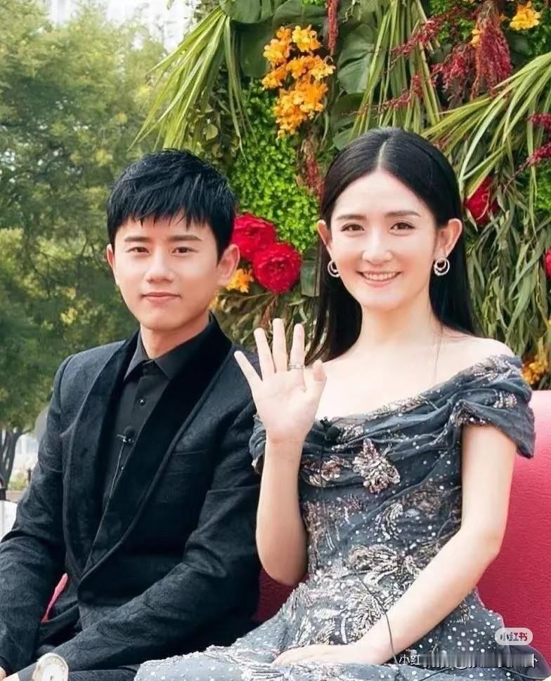 现在全网最后悔的就是谢娜吧因为她推掉芒果跨年邀约助阵老公张杰的演唱会，却被张杰