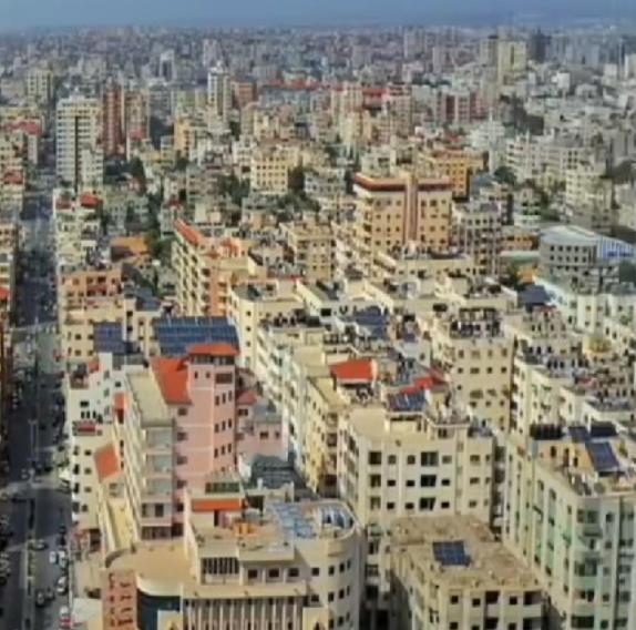 11月17日联合国安理会通过在加沙地区部署国际维持部队，13票同意，两票弃权，中