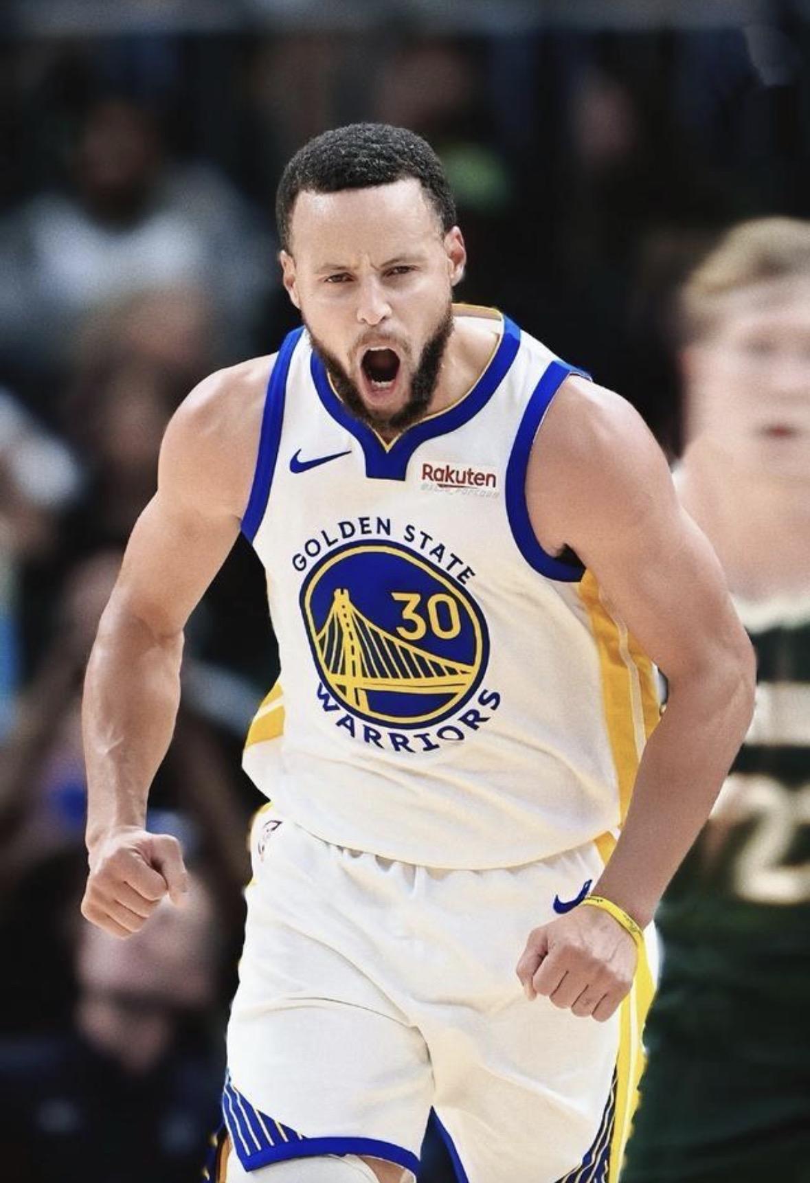 薪水才是一个NBA⛹️历史地位的唯一标准。詹姆斯——职业生涯5.81亿美元薪