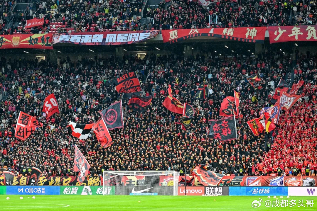 这次中超川渝德比买票引发风波。如果不加限制，估计大量球票要被四川球迷抢走。这是因