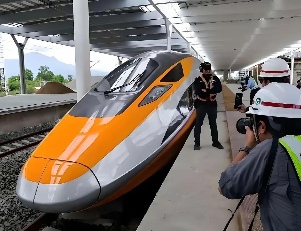 越南放弃与西门子高铁计划，知情人称唯一目的是对中国施压，没想到北京无动于衷！