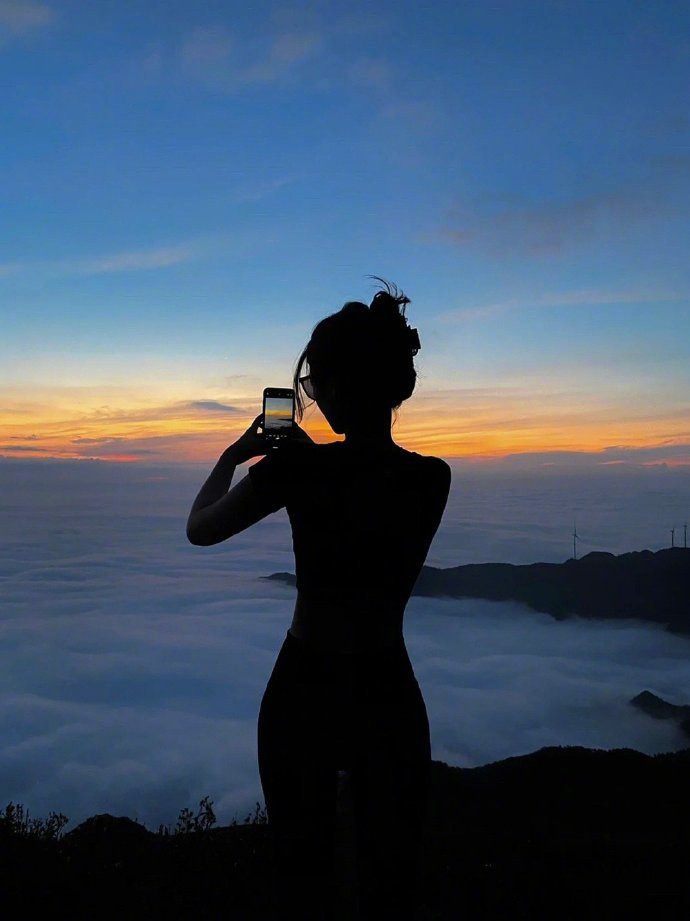 “人一旦不再害怕失去态度就会变得很随意”.