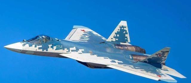 俄罗斯为啥不用苏-57？这么说吧，俄罗斯不敢用苏57，因为韩国把它脖子卡住了。别