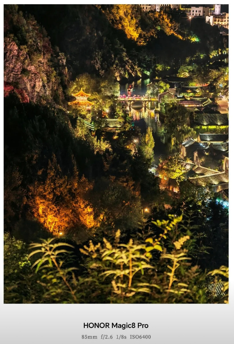 我单方面宣布，荣耀Magic8Pro就是今年的影像夜神，不接受任何反驳。荣