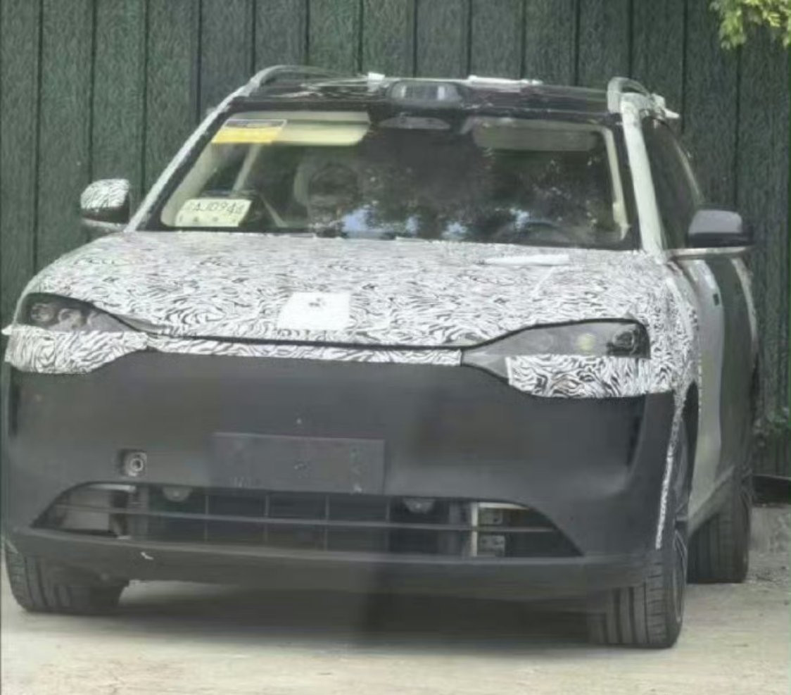 这问界M7的设计貌似和M8区分不开？是这个样吗？大v聊车​​​