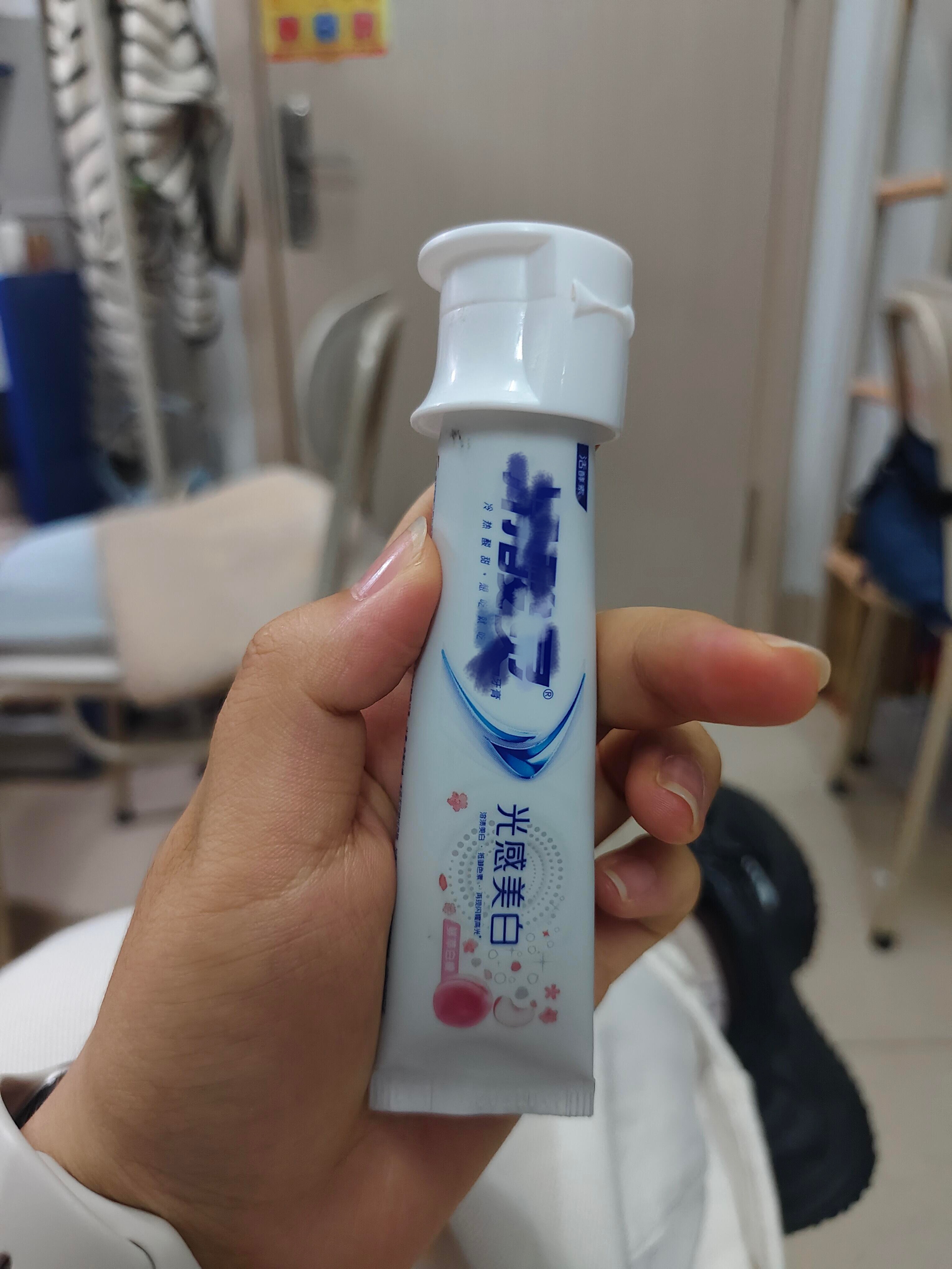 原来牙膏盖子是通用的