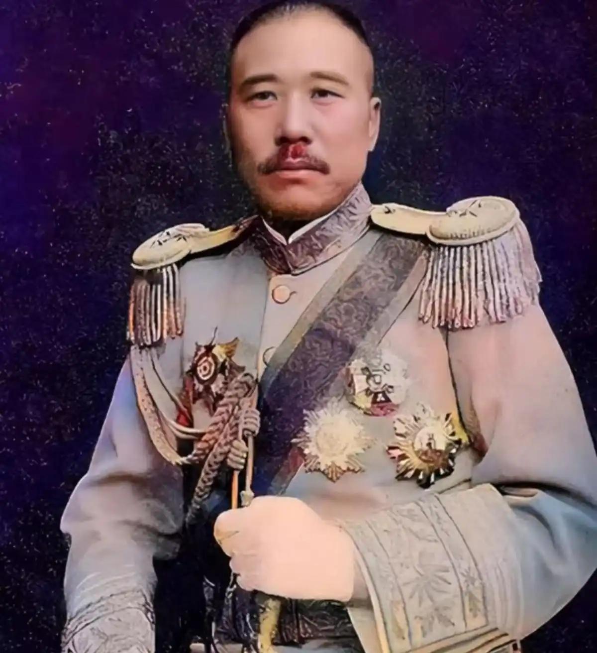 1922年，奉系军阀首领张作霖发了委任令，拨出二百支破枪编了一个宪兵营，任命张宗