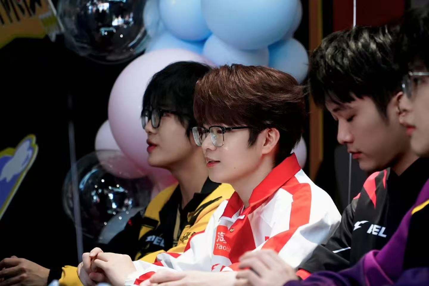 AG首位常规赛总积分破千里程碑时刻正式达成，千分荣耀，是日积月累的沉淀，亦是全新