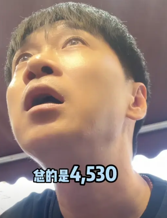 喜剧演员王宁应粉丝的要求，去广东潮汕地区品尝卤水鹅，一个鹅头1100元，震惊了数