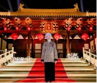 世界首富马斯克母亲再次语出惊人，她说：“女人一生最硬的底牌，不是漂亮、有钱或嫁得