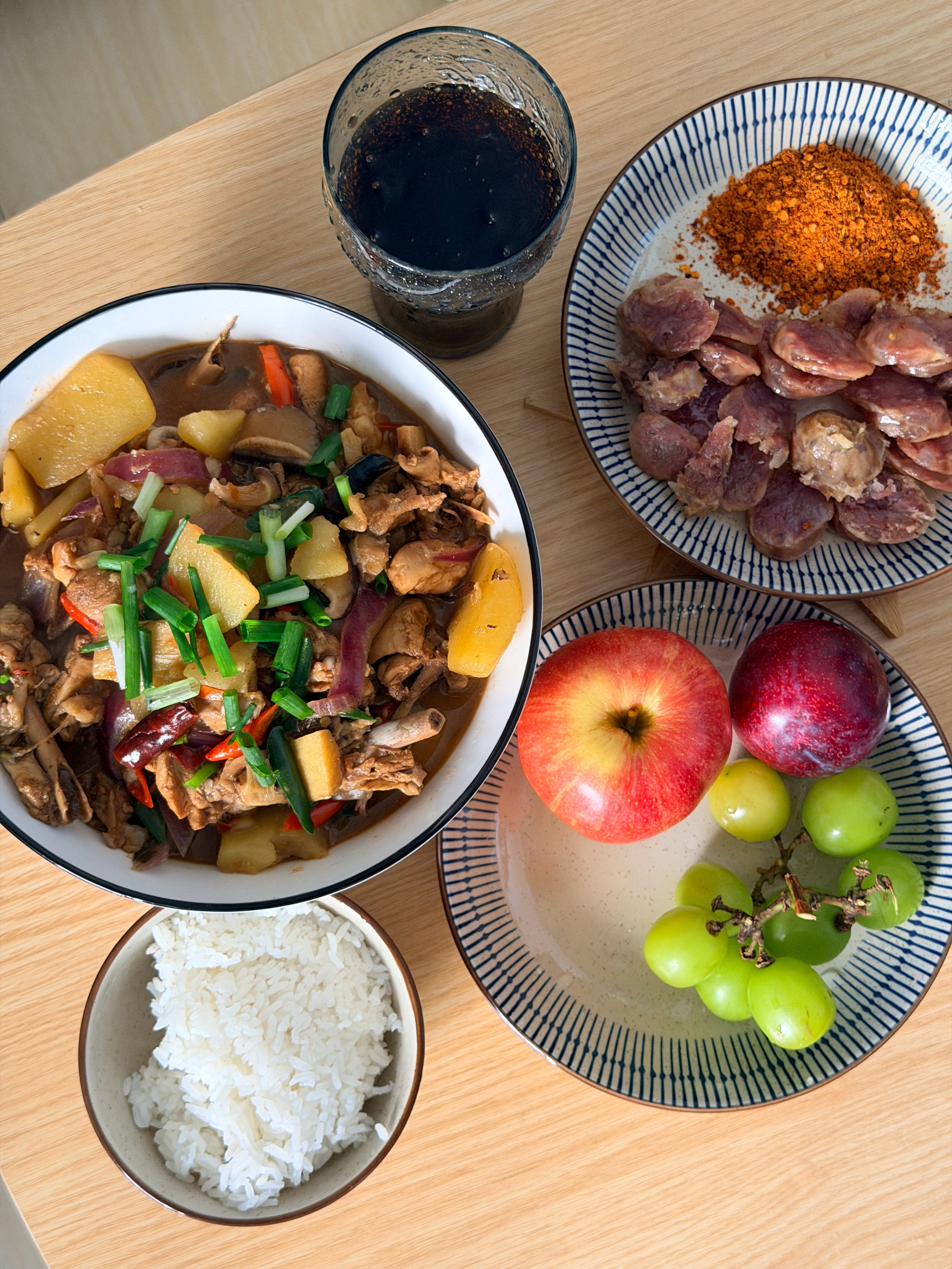 今天在家又是简简单单一餐吃得明白吗[doge][doge]​​​