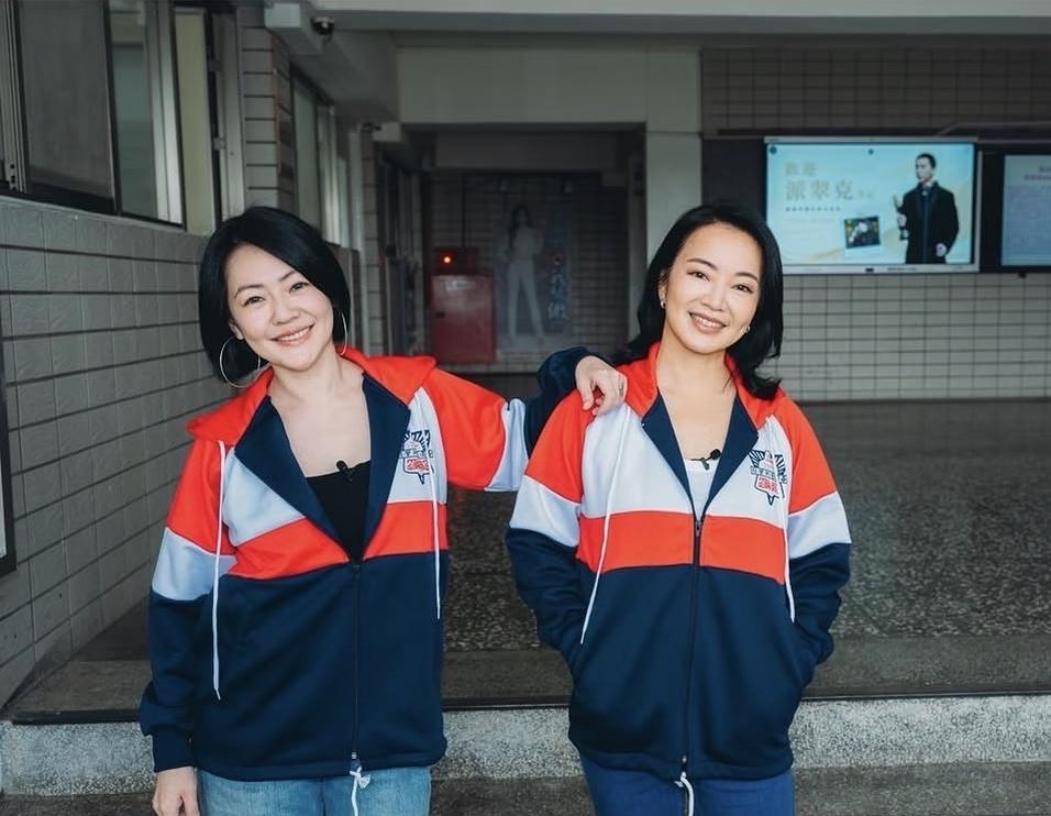 阿雅的奇遇人生确实是有些声量的，四姐妹综艺的时候能感受到小s的那种微妙，大s