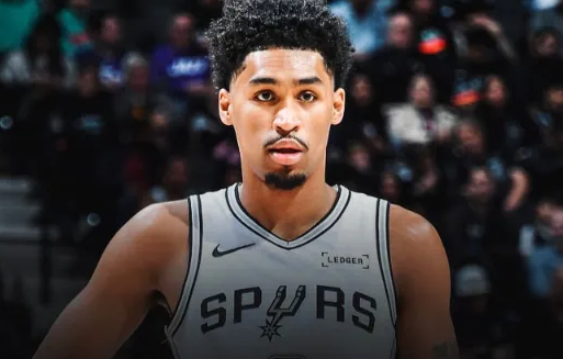 体育博主RaheemPalmer谈到了他对哈珀的喜欢，他表示：“我太喜欢他的比