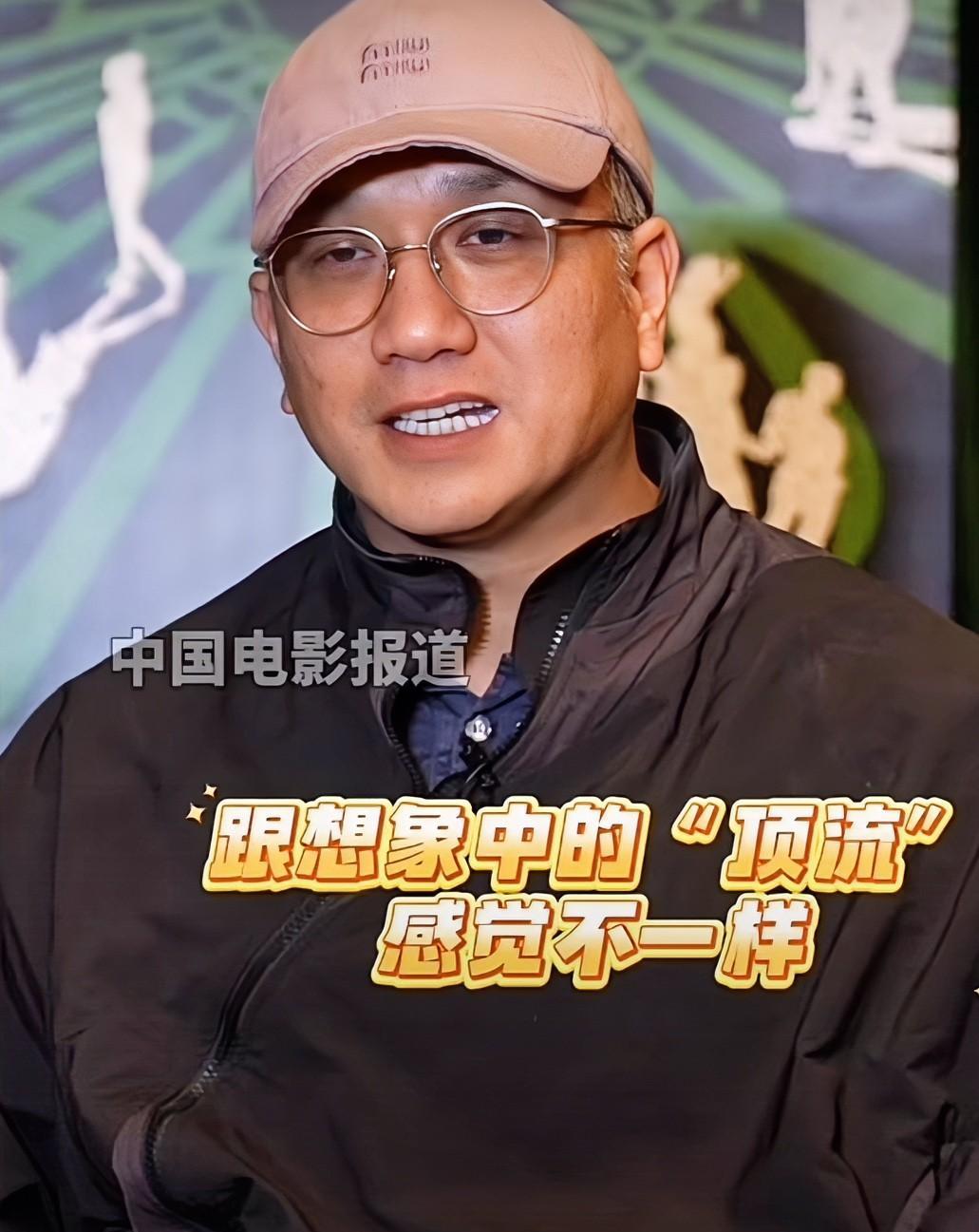 演员黄觉说：“我每次在片场看到肖战，都会给我眼前一亮的感觉，他对演戏真的很专注，