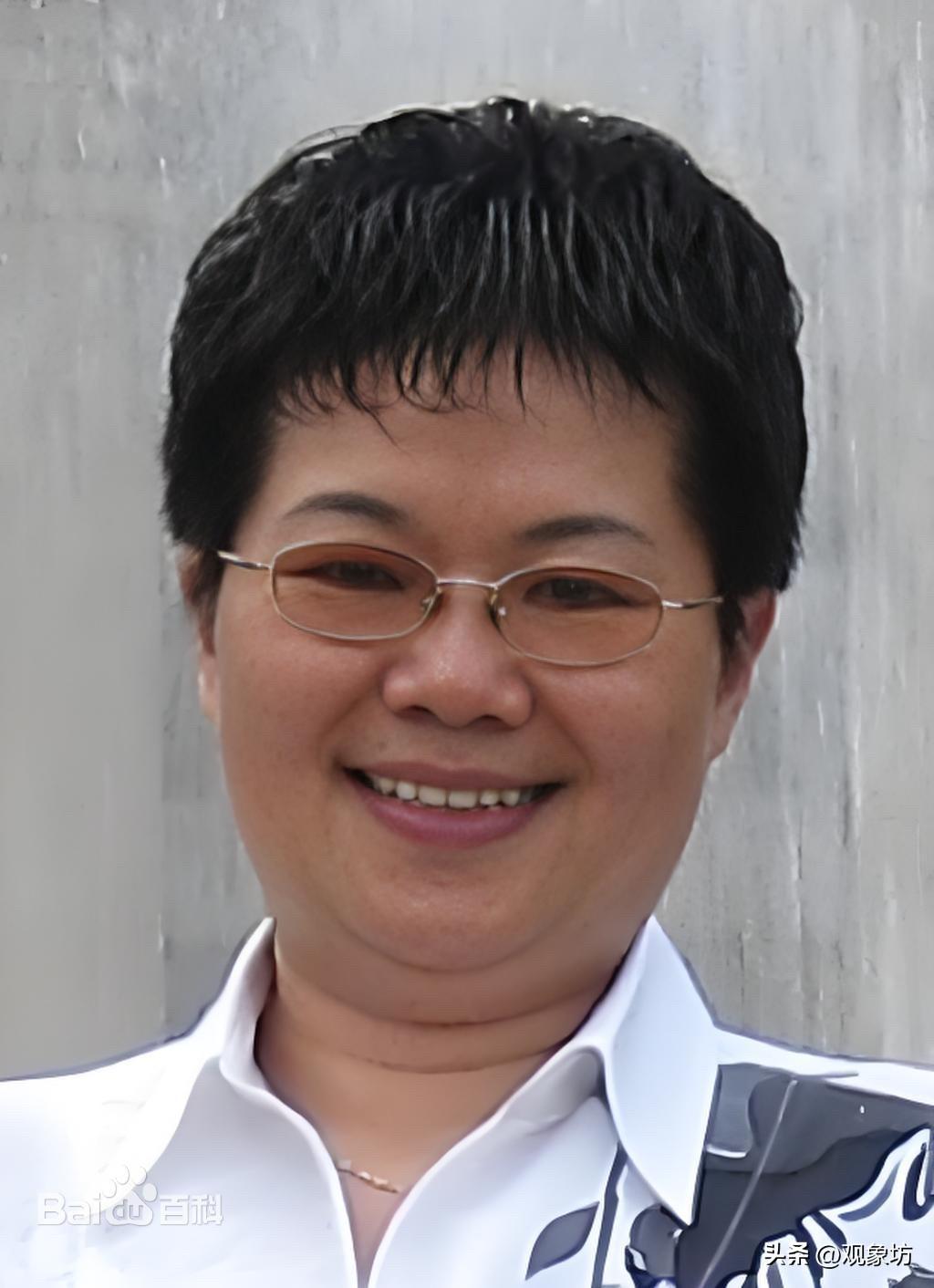 蒋介石翻译成“常凯申”？清华教授的学术翻车，把中国学界底裤都扒没了！清华大学