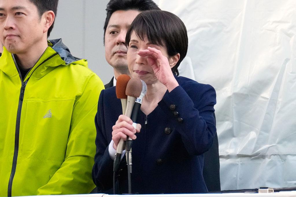 高市早苗奸计得逞自民党有望单独过半日本的初步民意调查显示，首相高市早苗领