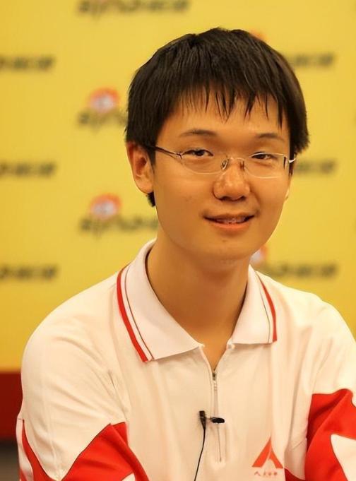 “我不上清北，我就要去美国！”北京高二男生亲手推掉北大保送名额，转头一口气申请