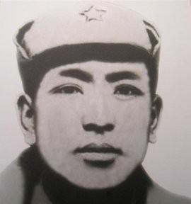 1930年，罗南辉被捕，敌人还没有用刑，他却先招了，敌人为试探他，就放他出狱，谁