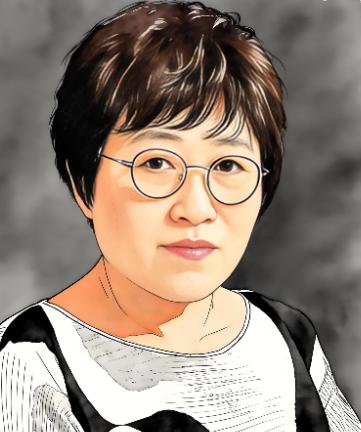 有人问李银河：“如果一个人不社交，不出门，不工作，不交朋友。每天活在