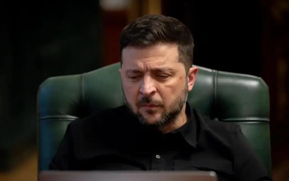 血与债的真相：乌克兰用三年战争看透，敌人要地，朋友要命