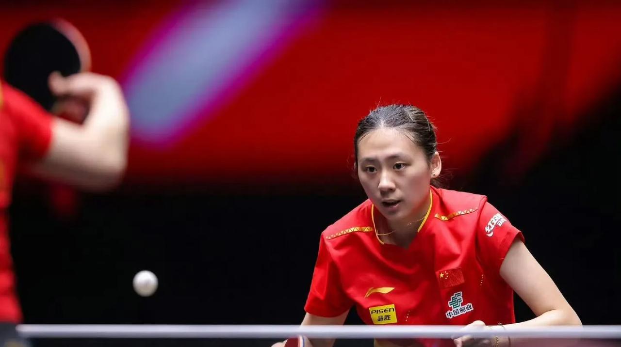 建议孙颖莎粉丝们切不要网暴陈熠、王励勤了！WTT美国大满贯丨女单1/8决赛它