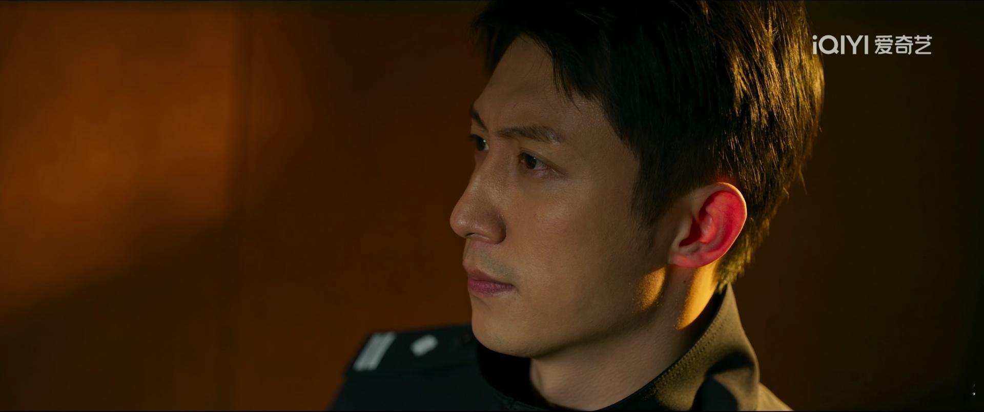 罚罪2开播黄景瑜罚罪2黄景瑜秦枫第一集，不化妆演戏，是指不化妆上镜效果是这样的