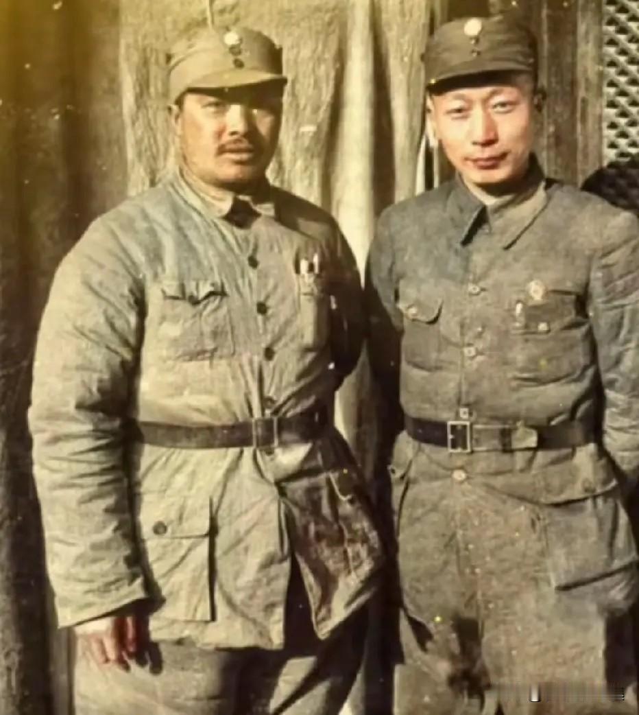 1939年，贺龙和聂荣臻在晋察冀阜平城留影，当时贺龙43岁，聂荣臻40岁，正值年