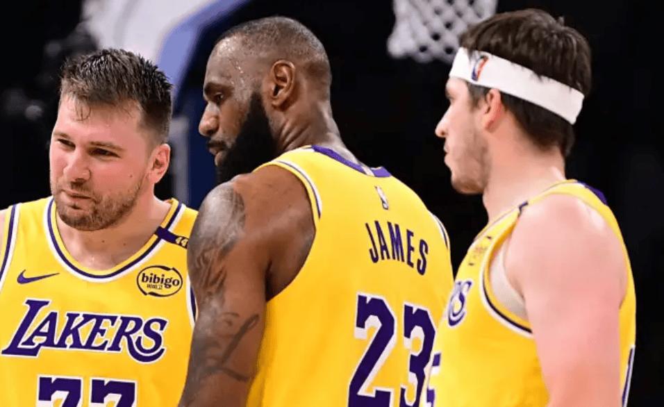 越看越像20湖人内线：浓眉(艾顿-状元，丝滑中投，艾顿这几场展示了防阵级别的