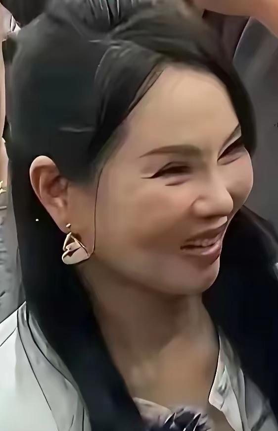 哎呦喂我的天呐！😯😯😯不少明星脸部状态看着很僵硬🔥都是过度