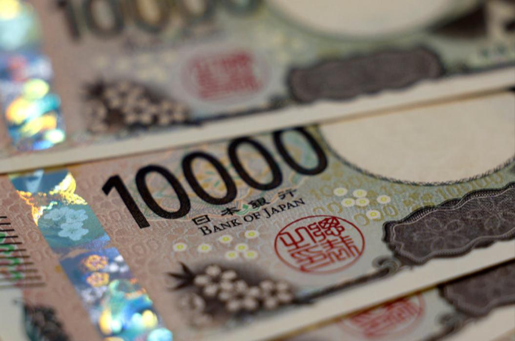 今天小日子那边加息落地了，上调25个基点至1.0%。这可是日本30年来利率第