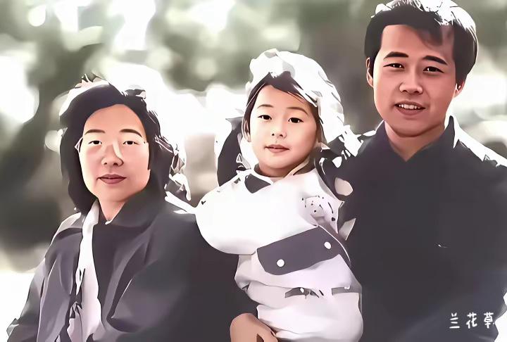 王石曾经的美好生活。这是当年他和发妻王江穗以及女儿的合影，幸福都写在脸上。