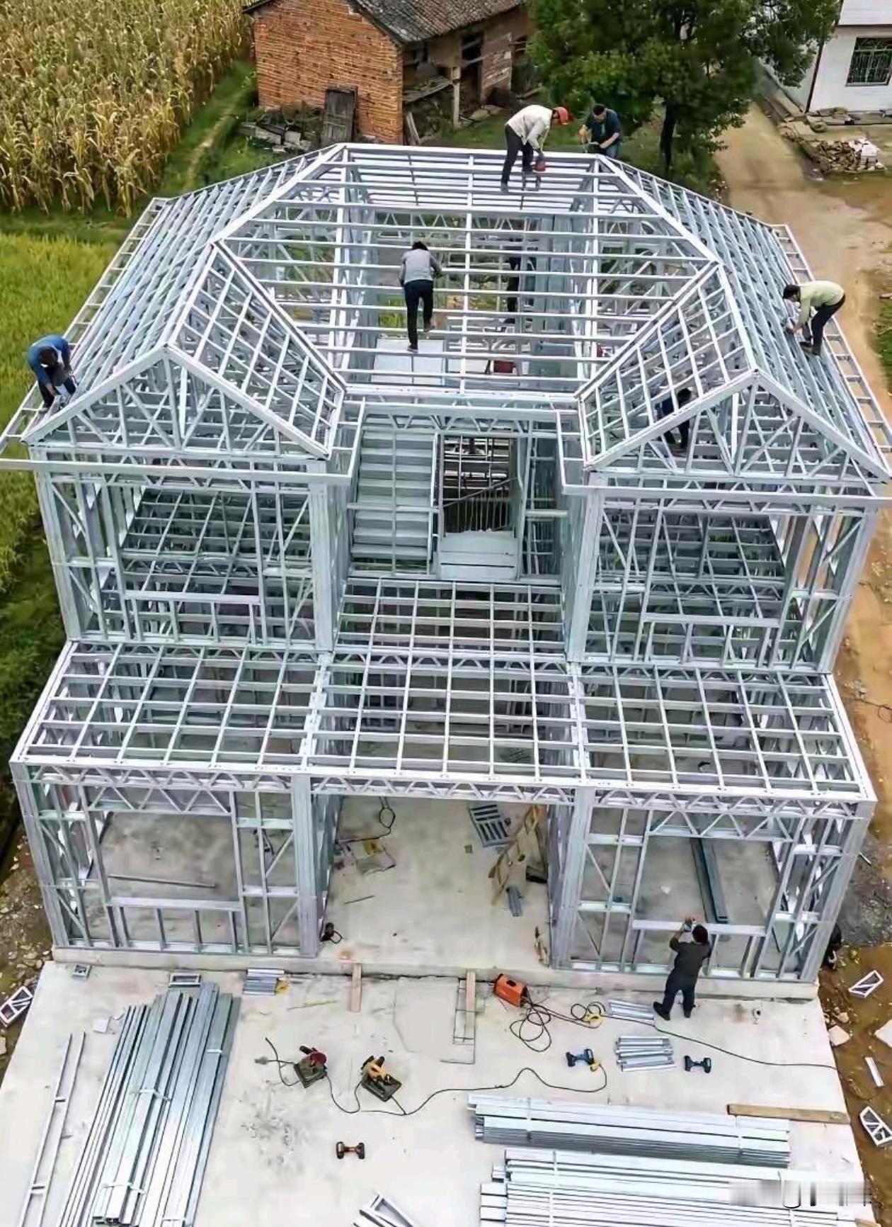 有没有建过这种钢制化结构的？说说怎么样？