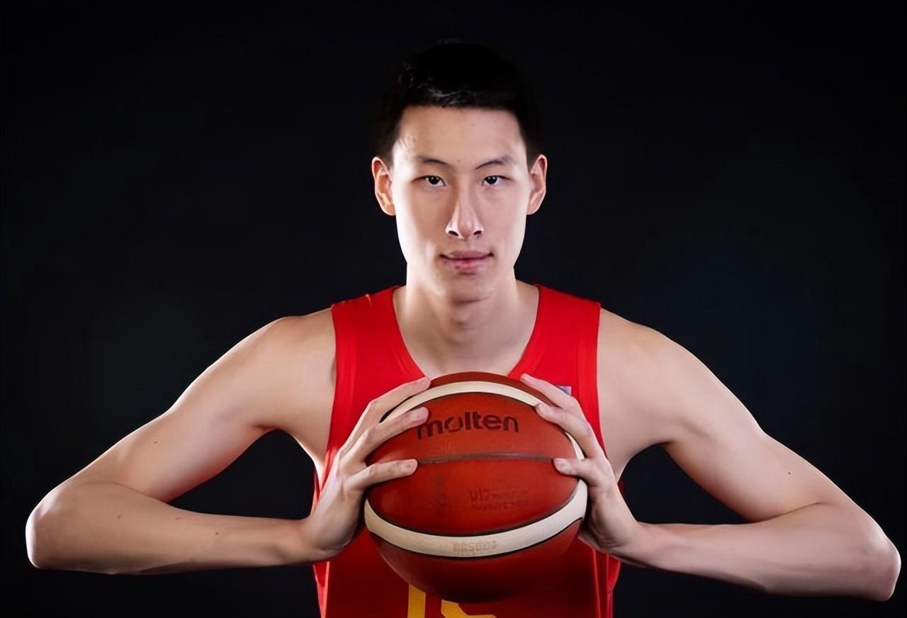 又升两位，未来有可能进入nba的五位球员！1.郇斯楠2.王俊杰3.张博源