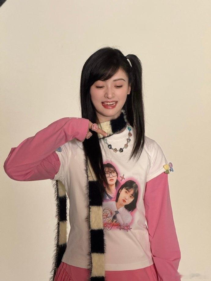 终于知道为什么沈月在外网那么受欢迎了，真的是日系萌妹子​​​