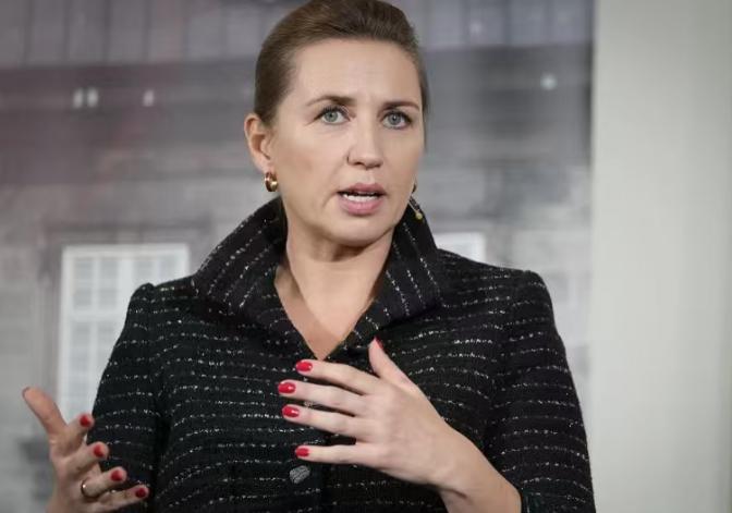 美国若是用武力夺取格陵兰岛的时候，北约怎么办？按理说，格陵兰岛是丹麦的领地，美国