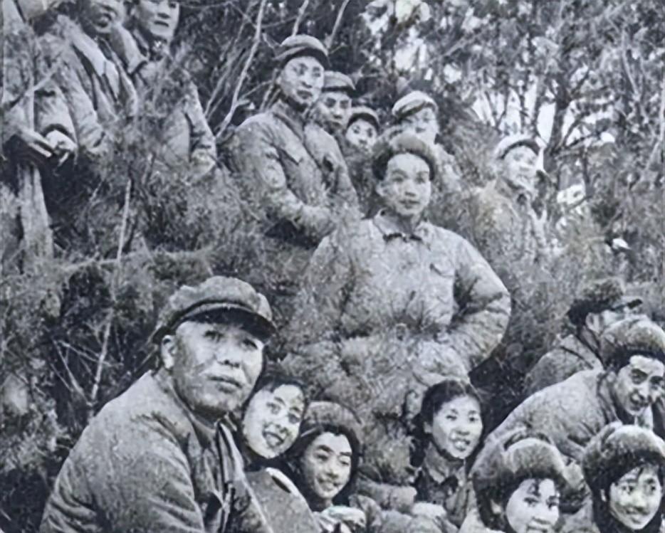 血战长津湖期间黄朝天为何当众顶撞兵团首长宋时轮，宋时轮又为何让他说出理由来19