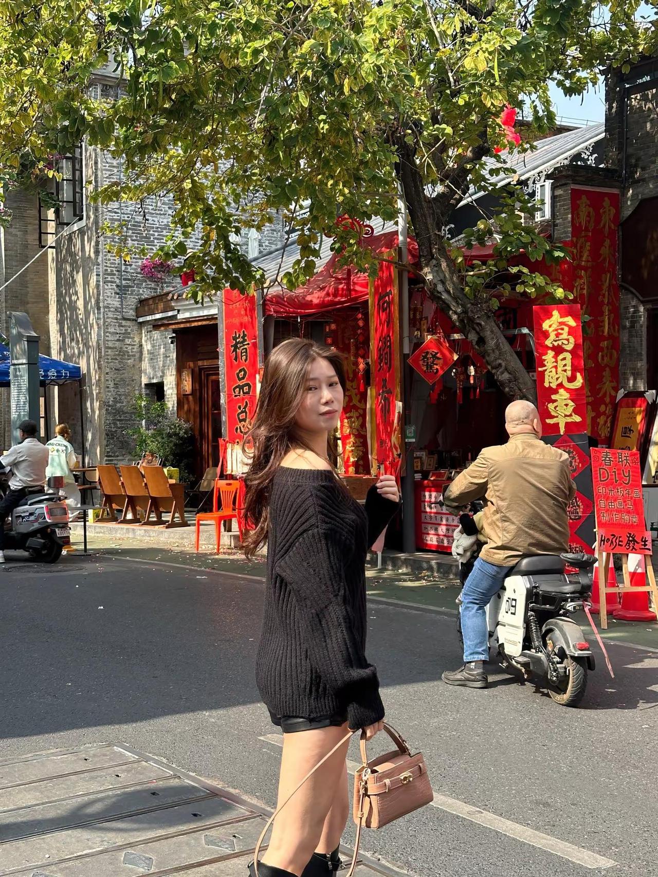 这一年很多想说，但又却说不出