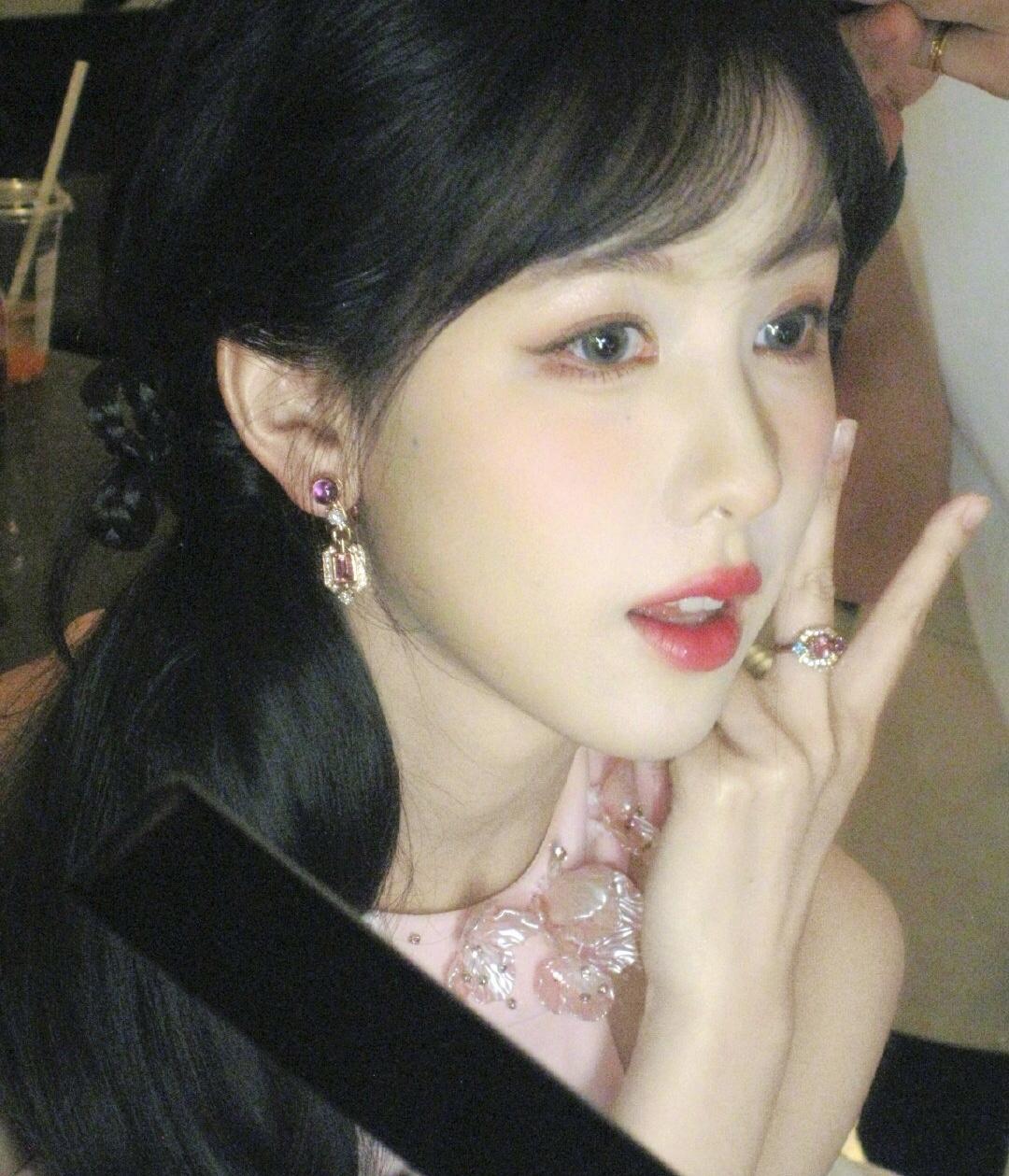 陈都灵现在好美啊，我感觉她比之前灵动好多啊！果然报班学习之后，整个人都不一样了，
