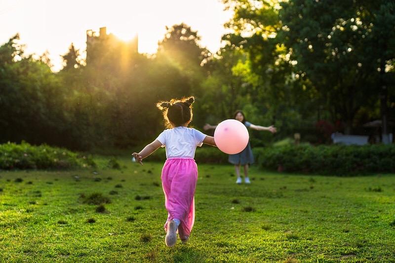 今天一过，你家孩子啥都顺了！为人父母，谁不盼着孩子一生顺遂？生活的苦，我们