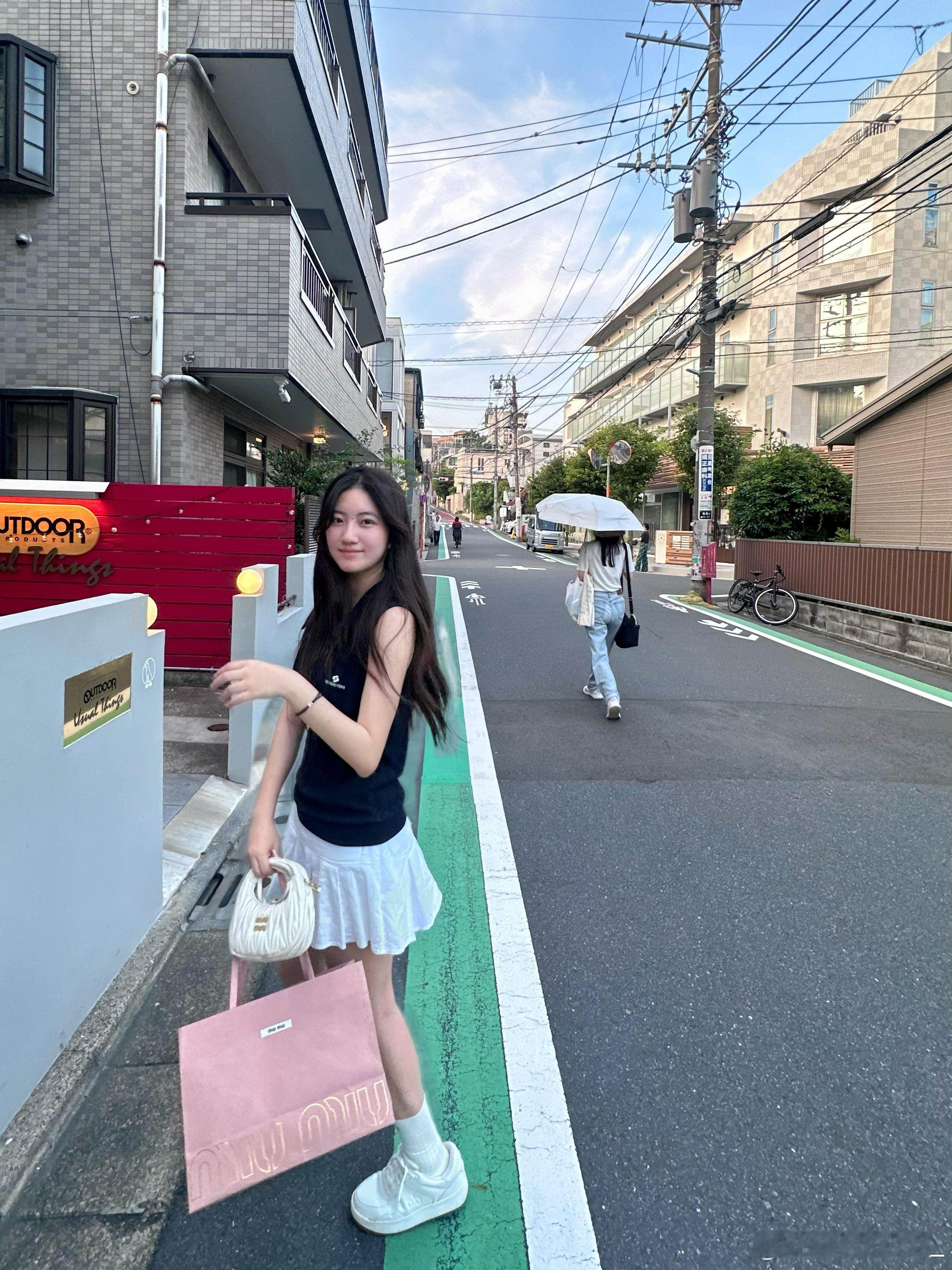 🗼LostinTokyo​​​