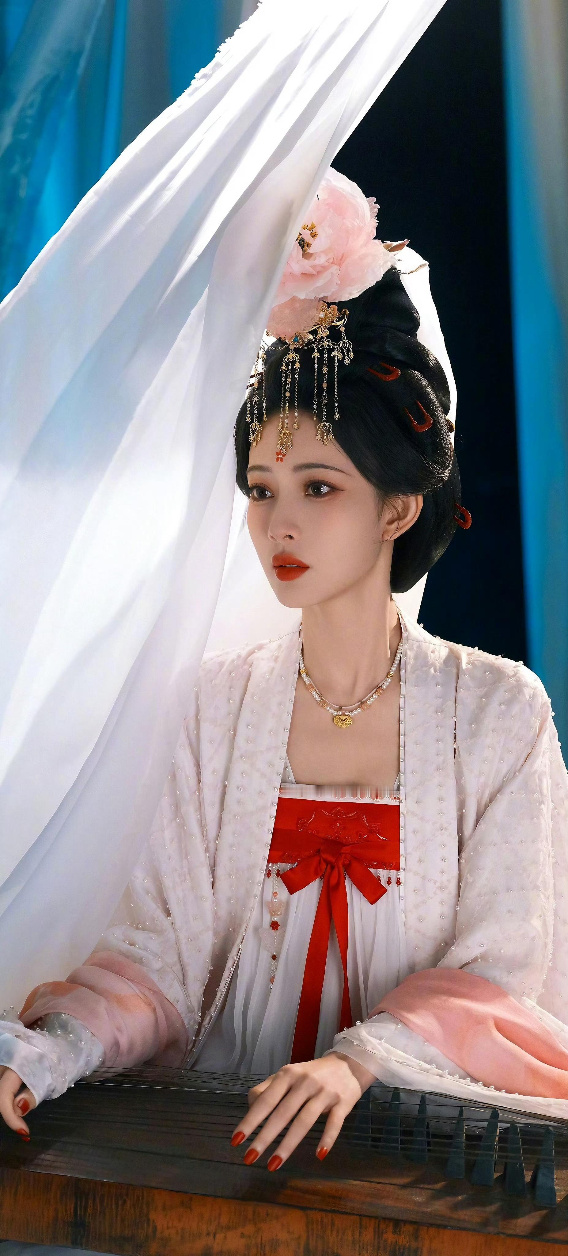 唐代簪花仕女图很还原！！！​​​